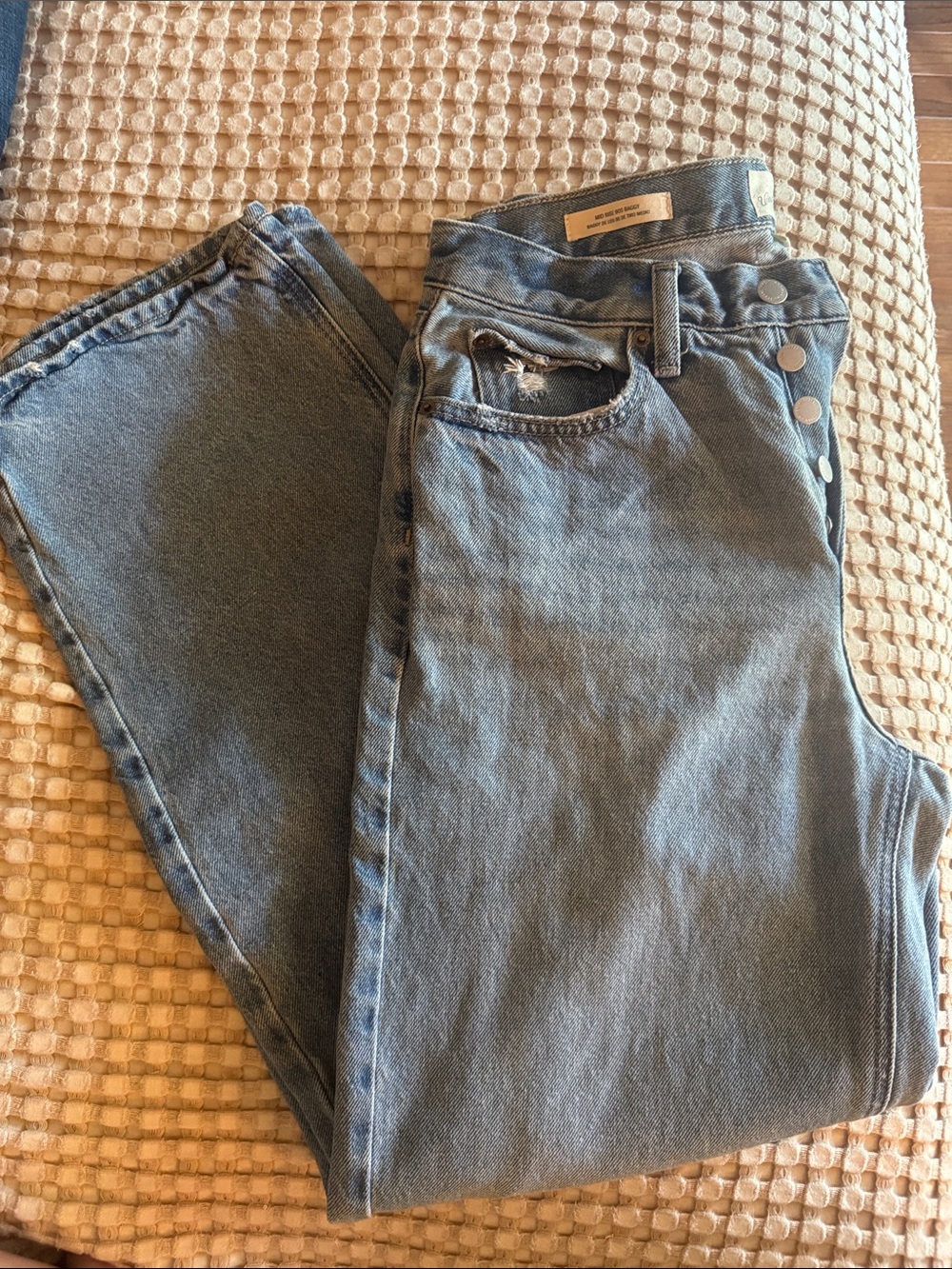 Universal Thread Medium Blue Boyfriend Jeans with Button Fly
